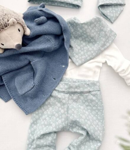 4 delni Baby kompletek "Mehurčki", ledeno modra osnova